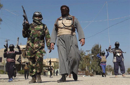 miembros de Mujahidi Jalk en el campo Liberty Un campo de la oposición iraní en Iraq alcanzado por disparos de cohetes